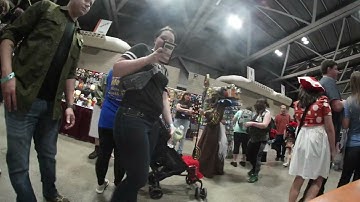 Planet Comicon Kansas City 2022, Droid POV Saturday Part1