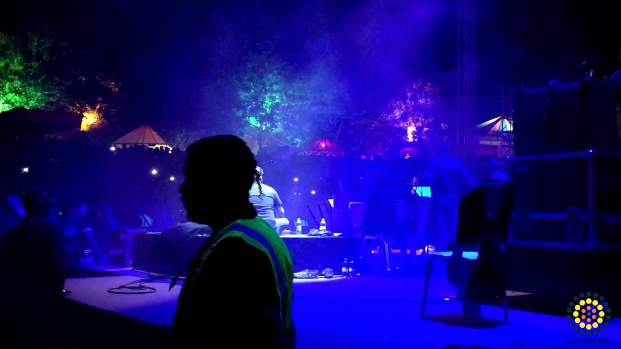 Moments From Amit Trivedi's Performance |  SulaFest 2018 | Fun Nashik