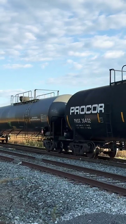 Happy Thanksgiving Day weekend westbound CPKC #train #shorts #railfan #locomotive