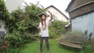Flowerstick freestyle juggling