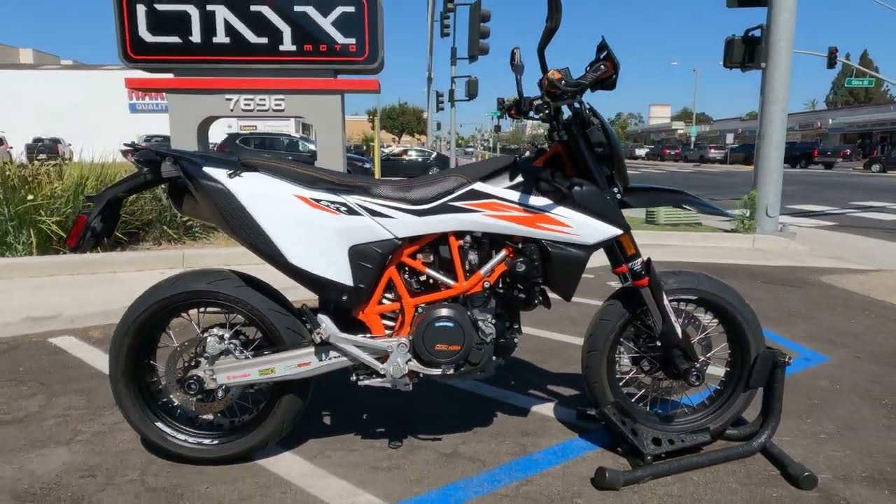 2020 KTM 690 SMC R / Walk Around / Start Up / Sound Clip - YouTube