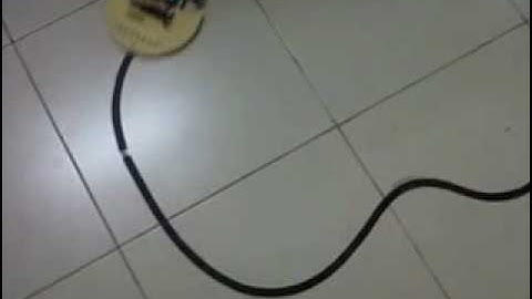 Line Follower Robot ATmega16 Menggunakan PID Controller