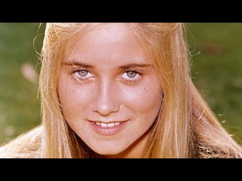 Marcia Brady Shows Off More Than She Wanted To...