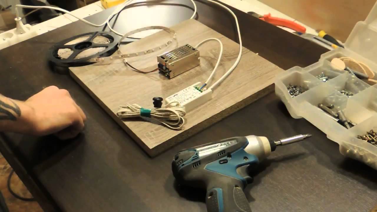 Bezdotykowy włącznik dwubiegunowy