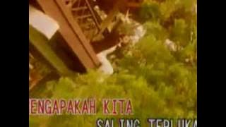 INKA CHRISTIE - Mengapa Saling Terluka