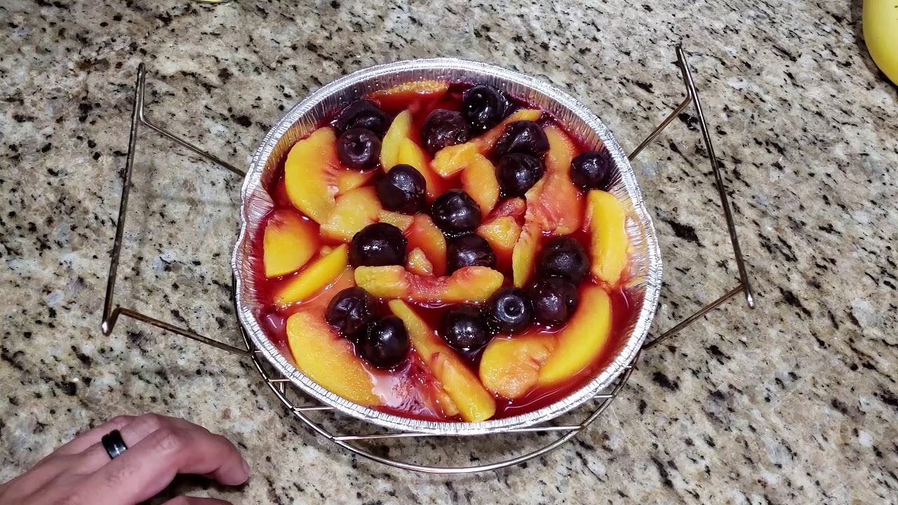 ninja air fryer Ninja Foodi Peach and Berry Crumble Recipe