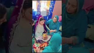Download Lagu Kashmiri Dulhan ko mile Sasural ki taraf se bohat saare gifts 💕 Beautiful wedding moments #wedding MP3 Download Lagu Kashmiri Dulhan ko mile Sasural ki taraf se bohat saare gifts 💕 Beautiful wedding moments #wedding MP3
