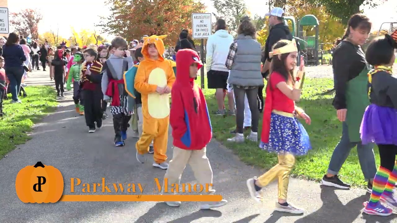 Parkway Manor Halloween Parade 2022