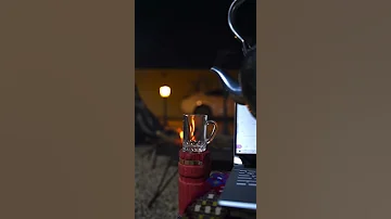 عليك ب الشاهي اللي غادي لونه 