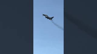早❕t-4本当に練習機❔🧐#航空祭 #航空自衛隊 #自衛隊 #t4 #練習機 #静浜基地 #shorts #shortvideo