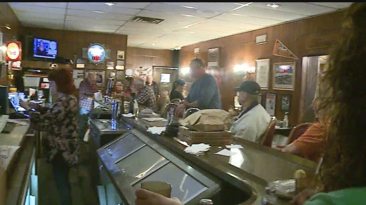 Local restaurant closing its doors after serving up good times for 90 ...