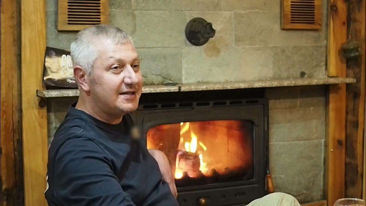 Очаквайте "Разказите на хижаря" в хижа Малка Юрта - YouTube