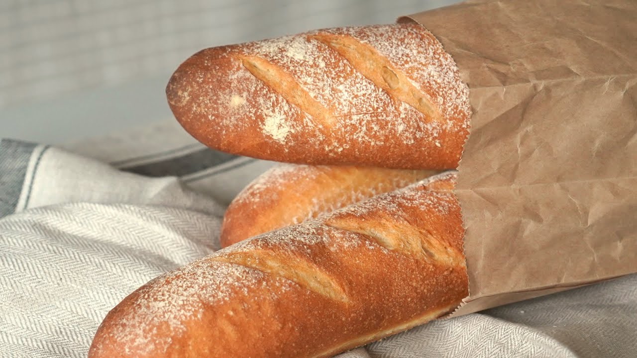 Sub)  단4가지 재료로 빵집 바게트 만들기 Make baguette bread with just 4 ingredients | 러블리 베이킹(Lovely baking)