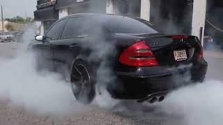 E55 AMG VS E39 BMW M5 BURNOUT!!!