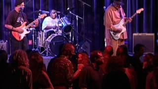 Magic Slim & The Teardrops - I Ain't Looking for No Love (Live) chords