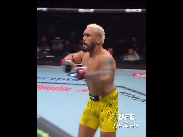 Joe Frazier, is that you?! #ufc329
