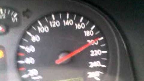 Golf 4 1.6 SR top speed 210km/h