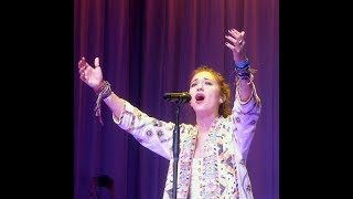 "Turn Your Eyes Upon Jesus/Something Beautiful"...Lauren Daigle LIVE...Houston, TX...10/27/18 (4K )