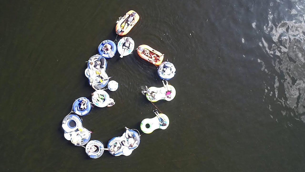 You need a boat or tube to get to this hotdog stand on a RIVER! | Secretly Awesome