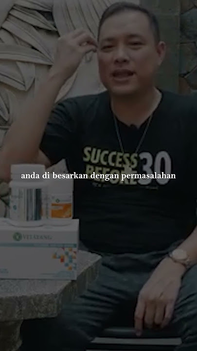 Tersenyum
