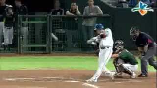 20131015 CPBL 獅VS猿 7下 鍾承佑掃出深遠安打球隊再加一分 鋒哥跑壘觀念和態度值得後輩學習!