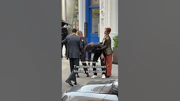 Kylie Jenner new boyfriend, Timothée Chalamet, having a painful accident on NYC set ❤️‍🩹