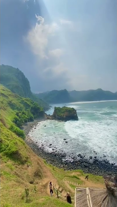 HAPPY WEEKEND - Pantai Menganti - Kebumen 😱 #shorts #kebumen #world