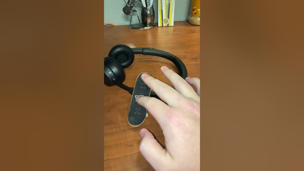 Grinding the Microsoft Teams wireless headset! fingerboard YouTube
