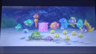 Finding Dory Mr. Ray Flying 