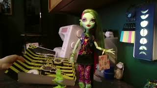 Unboxing 2026 Creeproduction Venus McFlytrap