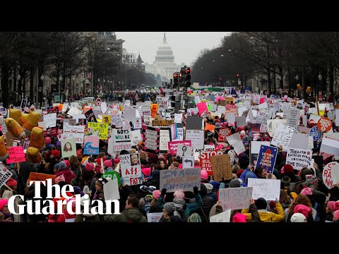 Women's March 2019: Tens of thousands take to streets across the world Women's March 2019: Tens of thousands take to streets across the world