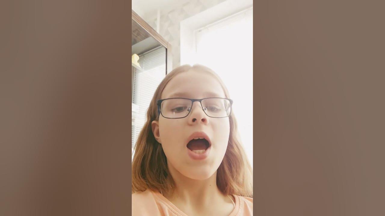 Как уговорить маму пойти погулять - YouTube