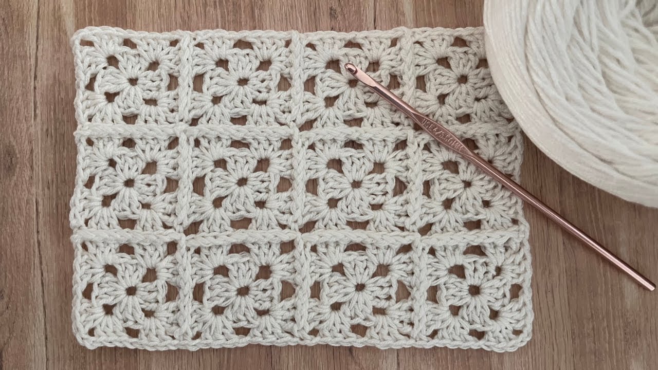 Joined 2-Round Granny Squares - Breakaway Crochet Motif Library