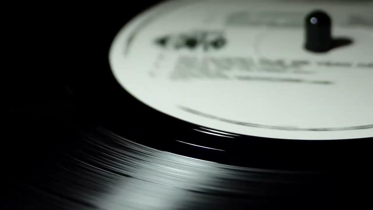 Yotto - Personal Space vs Empire Of The Sun - We Are The People (DJ MH1 Remix)