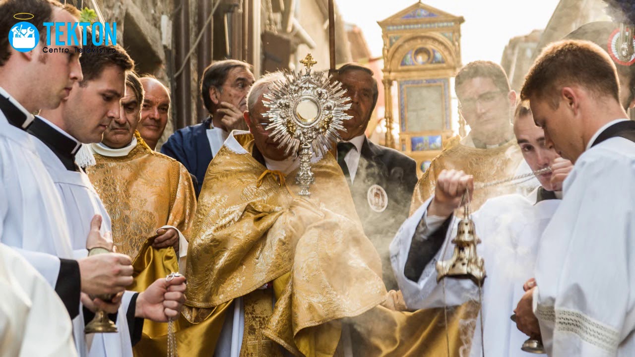 ⁣El milagro de Bolsena, aquí se instituye la fiesta de Corpus Christi