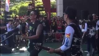 TIPE-X /KAMU GAK SENDIRIAN /  LIVE DIKOREA SELATAN / KONSER  FESTIVAL GEBYAR INDONESIA 2 #FGI2