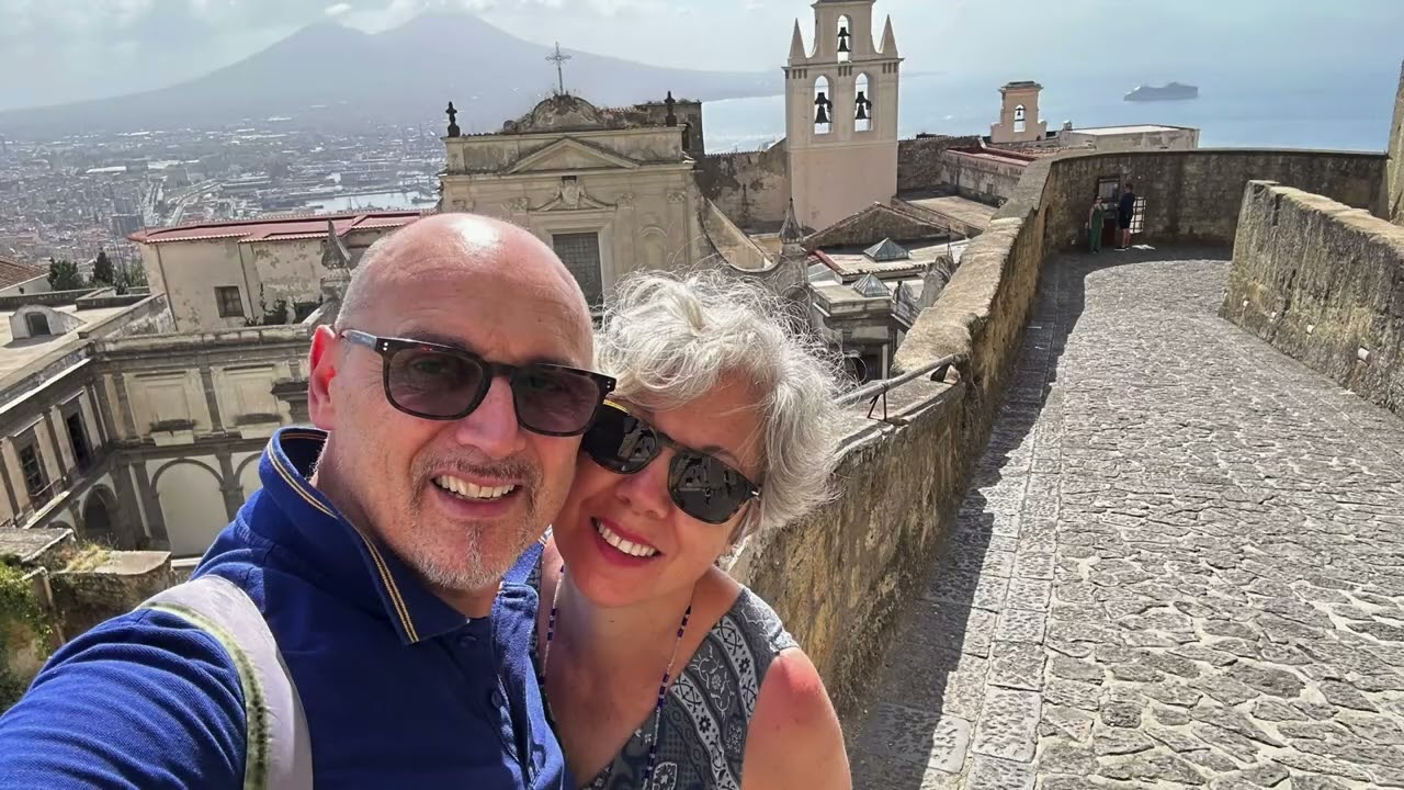 TURISTI A NAPOLI UNA CITTA' DA AMARE