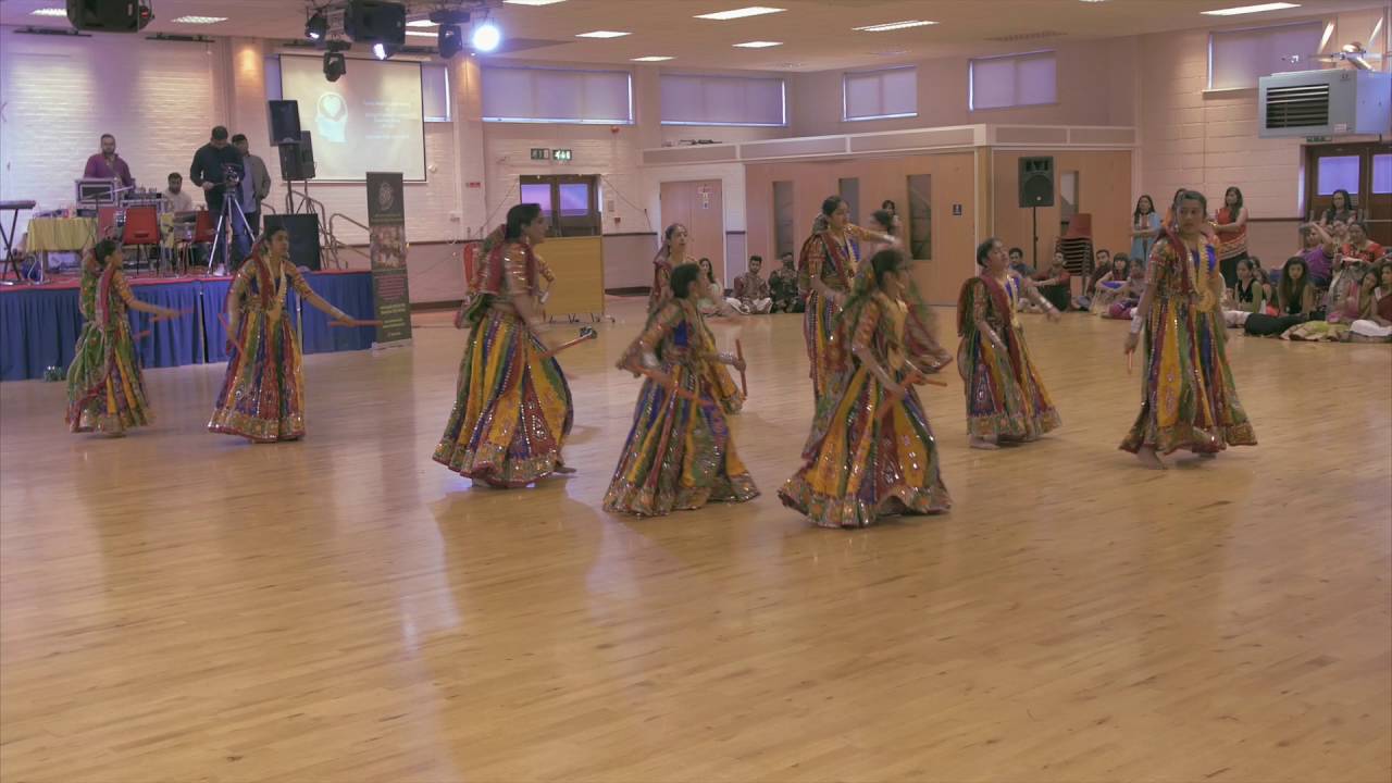 Summer Raas Garba Spectacular - Mahar Girls Raas Group