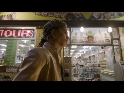 Bryce Xavier - Bathroom Antics (Official Visualizer)