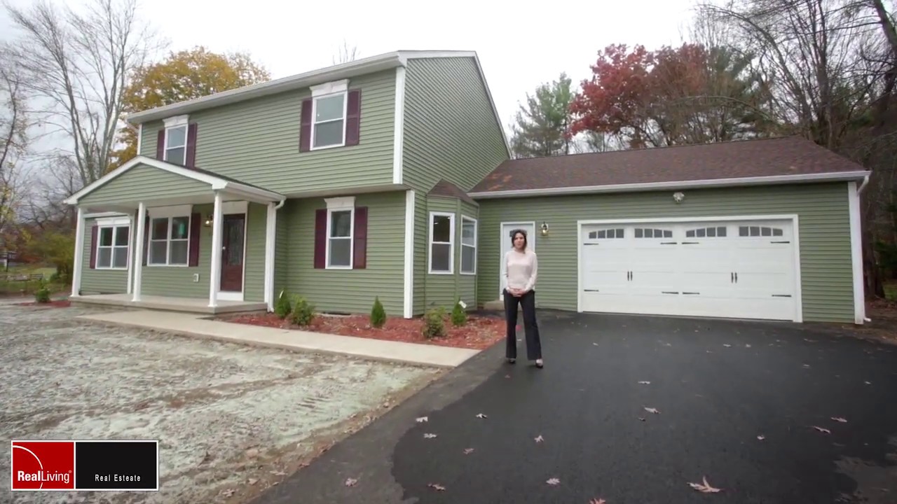 Realtor Amal Soffan Ardolino's Video Tour of 43 Pease Rd in East