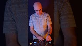 New set out #djset #hlmusic #housemusic #electronicmusic #progressive #progressivehouse #fesmusic