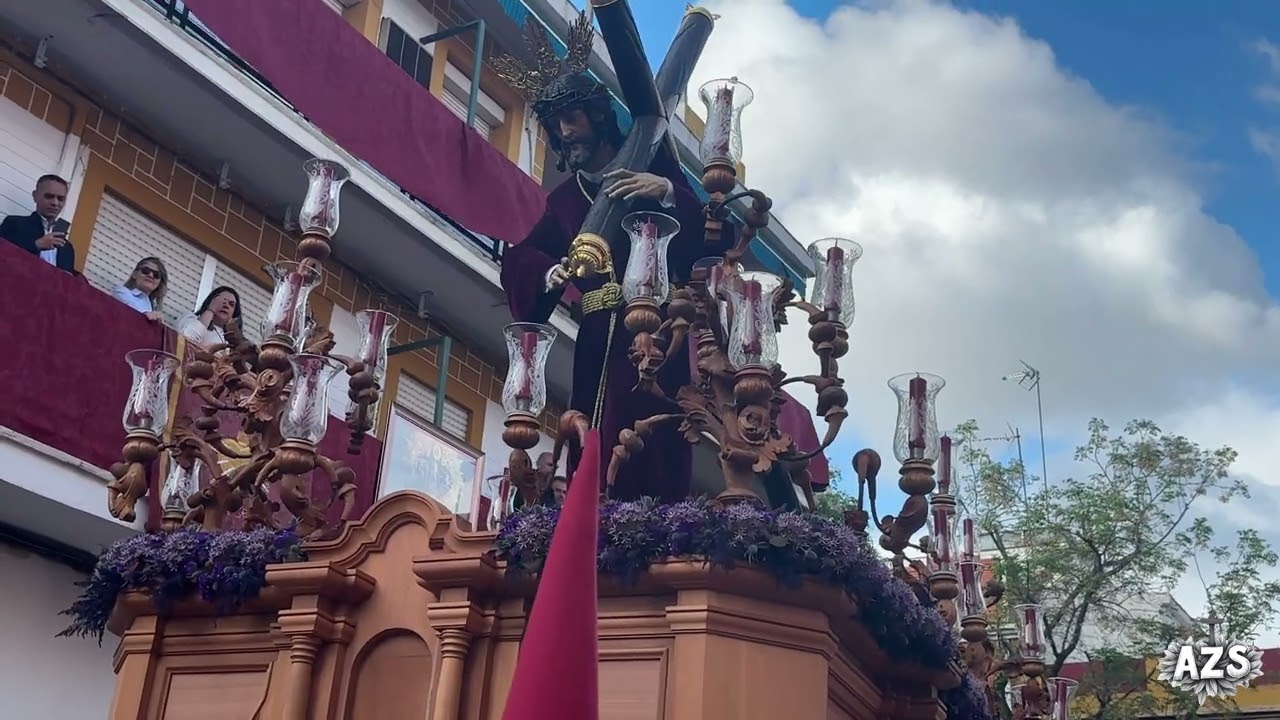 IMPRESIONANTE LLEGADA AL CERRO DE LA HDAD DE PADRE PIO 2025- AM LAGRIMAS - SEMANA SANTA SEVILLA 2025