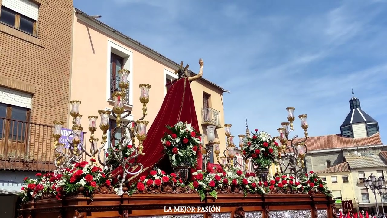 [4K] Jesús Resucitado llegando a la Plaza de la Constitución. Semana Santa Peñaranda 2022