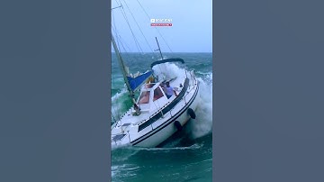 OMG!!! SUCH A CLOSE CALL!! KUDOS TO THE CAPTAIN!! | CAPBRETON, FRANCE | BOAT ZONE