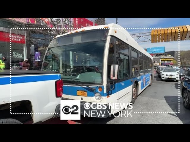 Man Stabbed In Head On City Bus Police Say