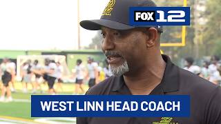 Oregon Ducks legend prepares for first season as West Linn head football coach
Oregon Ducks legend Anthony Newman is preparing to kickoff his first season as the West Linn head football coach.
For more Local News from KPTV: https://www.kptv.com/
For more YouTube Content: https://www.youtube.com/channel/UCyWF77WR3CfkZ52cc9XK5wQ Oregon Ducks legend prepares for first season as West Linn head football coach