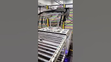 Automated #agv  for smart and time-efficient operations #innovation #supplychain #robotics #amr