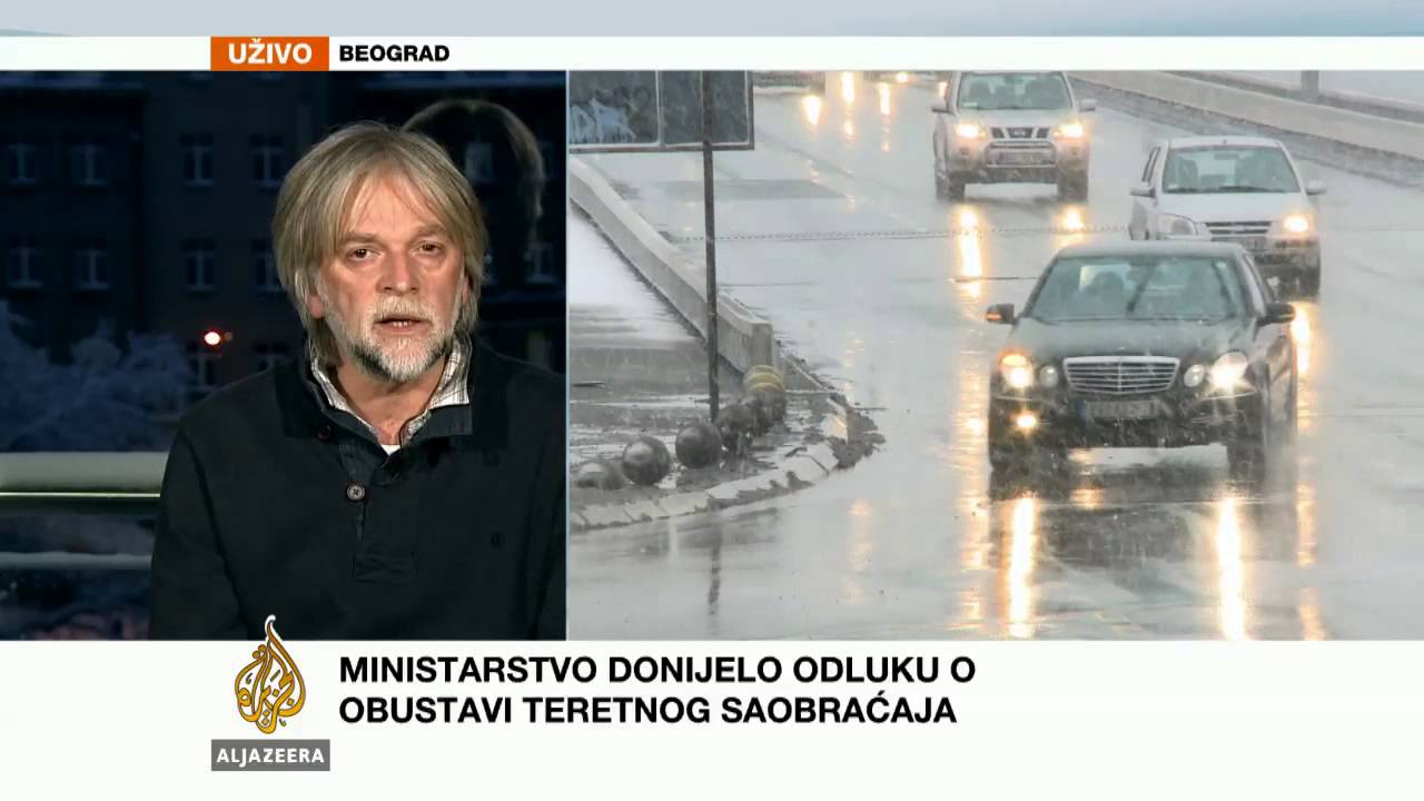 نيبويشا غرابيج على الثلوج المنجرفة في صربيا - الجزيرة البلقان