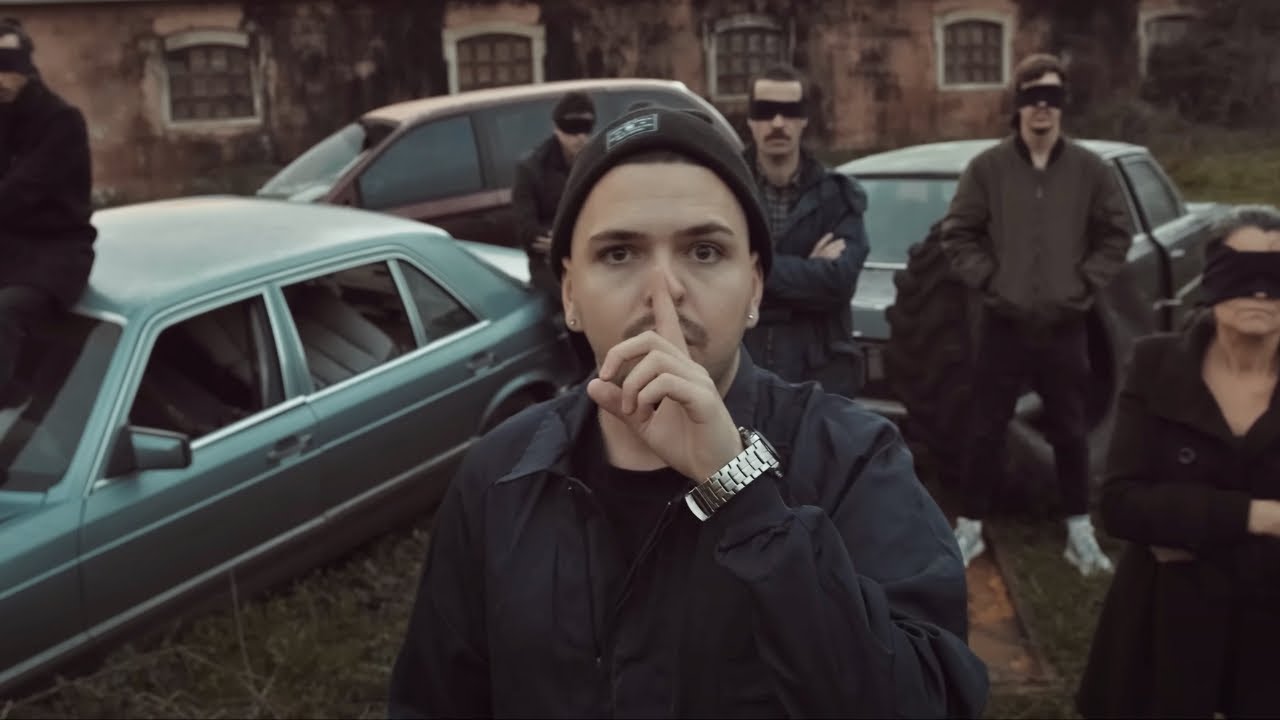 Watch Estraca - Propaganda on YouTube Watch Estraca - Propaganda on YouTube