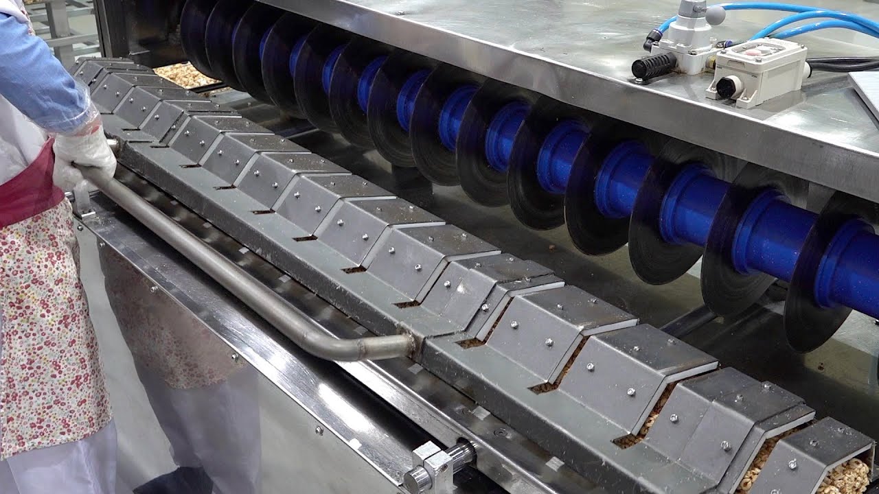 ⁣Amazing Technology! Korean Snack Mass Production Manufacturing Process.